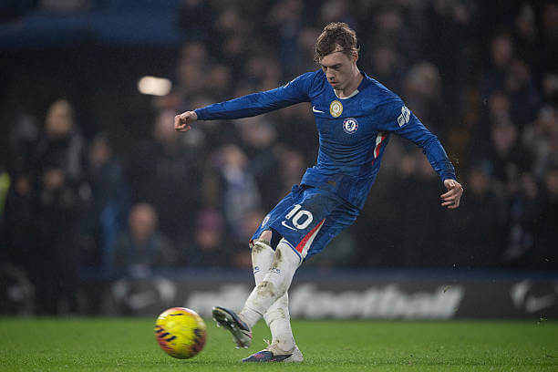 Chelsea vs Leeds Review: Cole Palmer scores from the penalty spot during the Premier League match between Chelsea and Leeds United at Stamford Bridge on February 10, 2026.