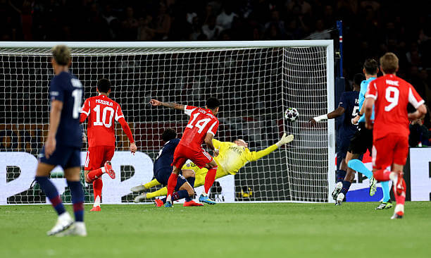 PSG vs Bayern Munich Review: Luis Diaz scores during the UEFA Champions League 2025/26 Semi Final First Leg match between PSG and Bayern Munich at Parc des Princes on April 28, 2026.