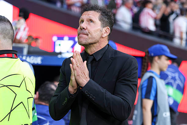 Atlético Madrid vs Arsenal Review: Diego Simeone gestures during the UEFA Champions League 2025/26 Semi Final First Leg match between Atletico Madrid and Arsenal at the Metropolitano on April 29, 2026.