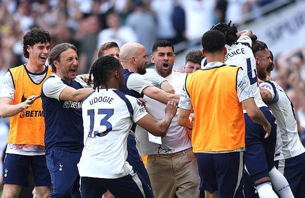 Premier League Roundup, Matchday 38: Joao Palhinha celebrates his goal with his teammates during the Premier League match between Tottenham and Everton at the Tottenham Hotspur Stadium on May 24, 2026.
