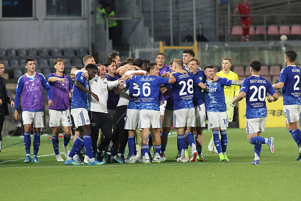 Serie A Roundup, Matchday 38: Como players celebrate during the Seria A match between Cremonese and Como at Giovanni Zini Stadium on May 24, 2026.