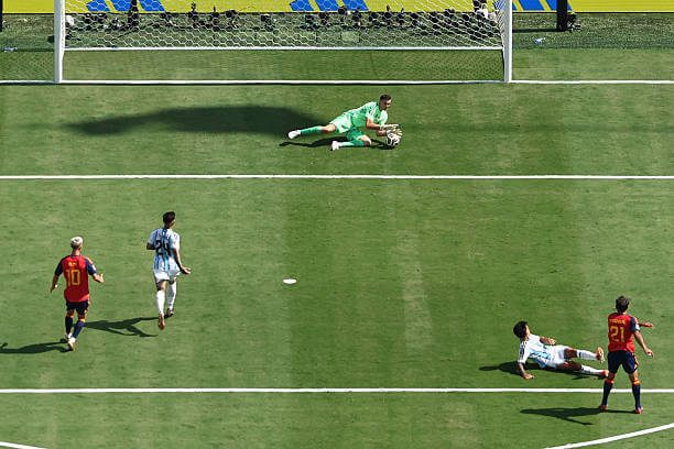 Spain vs Argentina Review: Emiliano Martinez makes a save against Mikel Oyarzabal during the FIFA World Cup 2026 Final match between Spain and Argentina at New York New Jersey Stadium on July 19, 2026.
