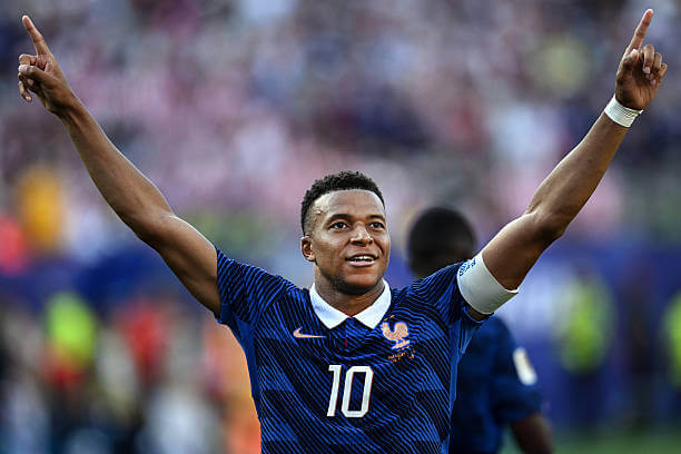 2026 FIFA World Cup Roundup, Round of 16: Kylian Mbappe celebrates his goal during the FIFA World Cup 2026 Round Of 16 match between Paraguay and France at Philadelphia Stadium on July 04, 2026.