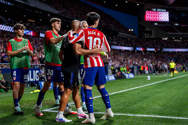 La Liga Roundup, Matchday 6: Atletico Madrid players celebrate during the LaLiga match between Atletico Madrid and Osasuna at Riyadh Air Metropolitano on September 16, 2026.