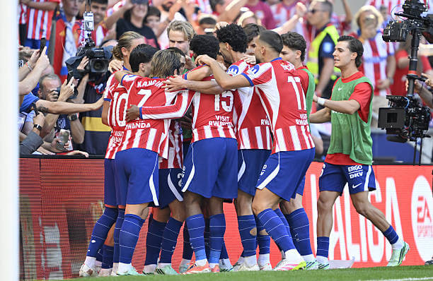 La Liga Roundup, Matchday 7: Atletico Madrid players celebrate during the LaLiga match between Atletico Madrid and Real Madrid at Riyadh Air Metropolitano Stadium on September 20, 2026.