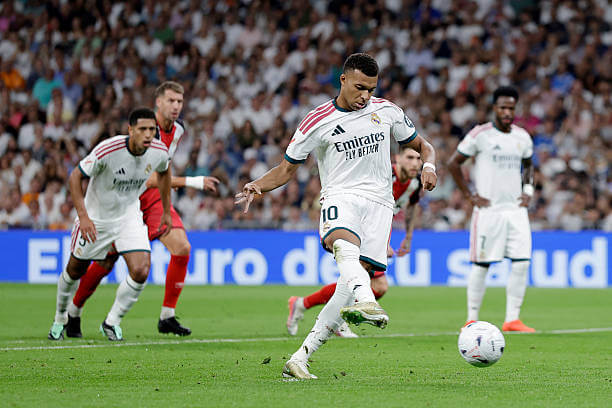 Real Madrid vs Rayo Vallecano Review: Kylian Mbappe scores from the penalty spot during the LaLiga match between Real Madrid and Rayo Vallecano at the Santiago Bernabeu on September 12, 2026.