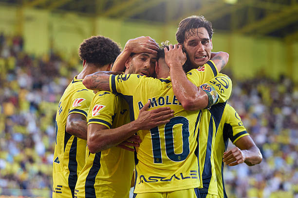 La Liga Roundup, Matchday 7: Ayoze Perez celebrates his goal with his teammates during the LaLiga 2026/27 match between Villarreal and Levante at Estadio de la Ceramica on September 20, 2026.
