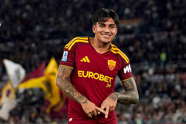 Serie A Roundup, Matchday 7: Santiago Castro celebrates his goal during the matchday 7 of the Serie A match between A.S. Roma and Genoa at the Olympic Stadium on October 17, 2026.