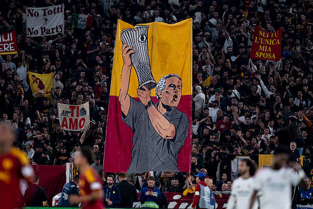 Roma vs Real Madrid Review: Roma fans display a banner for José Mourinho during the UEFA Champions League 2026/27 League Phase MD2 match between Roma and Real Madrid at the Stadio Olimpico on October 14, 2026.