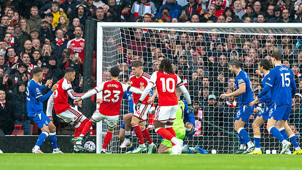 Arsenal vs Everton Review: Ezri Konsa scores during the Premier League 2026/27 match between Arsenal and Everton at the Emirates Stadium on October 24, 2026.