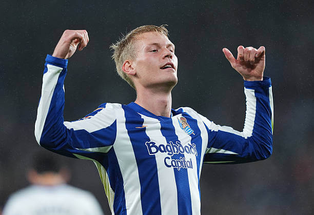 La Liga Roundup, Matchday 10: Orri Oskarsson celebrates his goal during the LaLiga 2026/27 match between Real Sociedad and Levante at Estadio Anoeta on October 25, 2026.